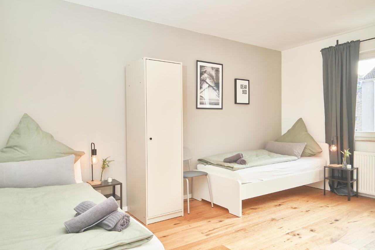 Cozy Balcony Apartment In Essen-Kupferdreh Buitenkant foto