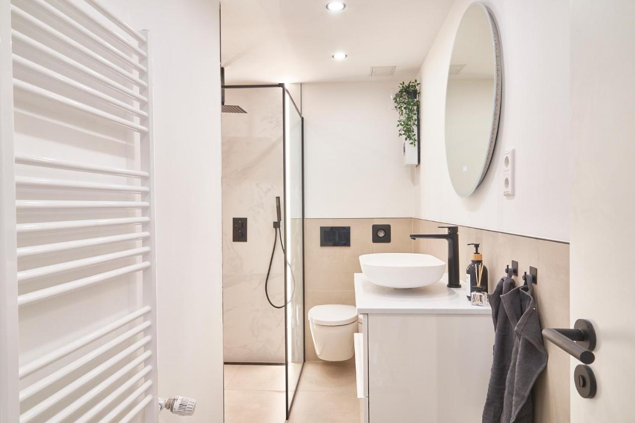 Cozy Balcony Apartment In Essen-Kupferdreh Buitenkant foto